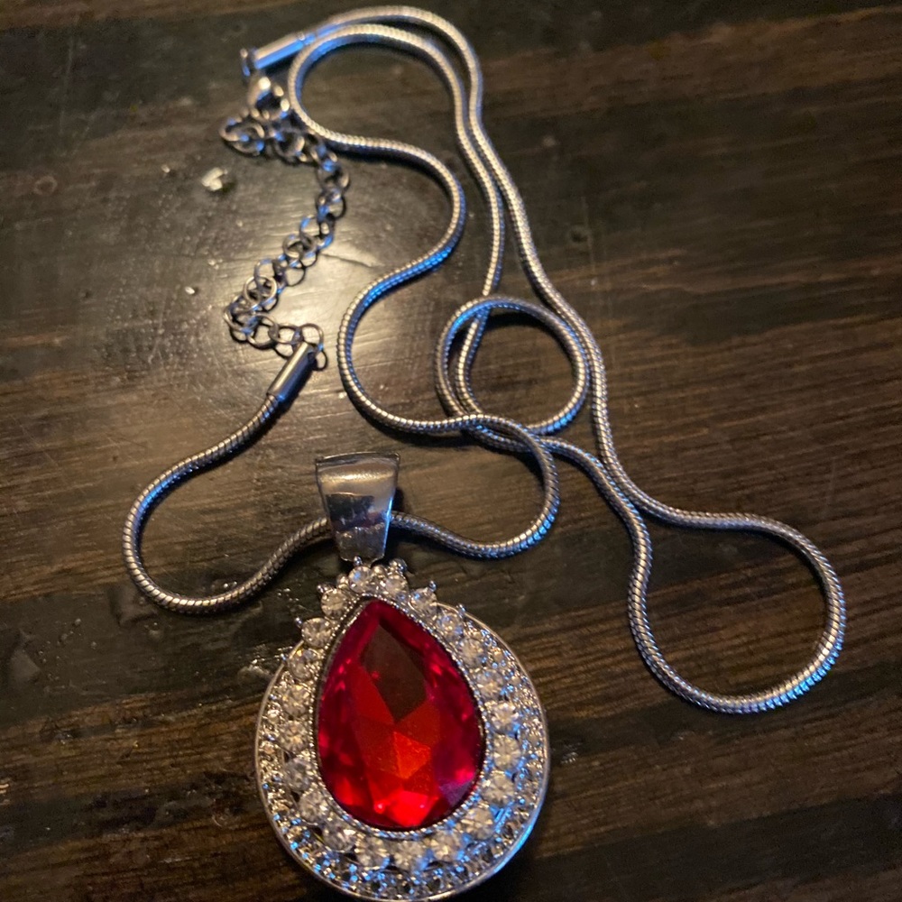 Red rhinestone and crystal “button” necklace